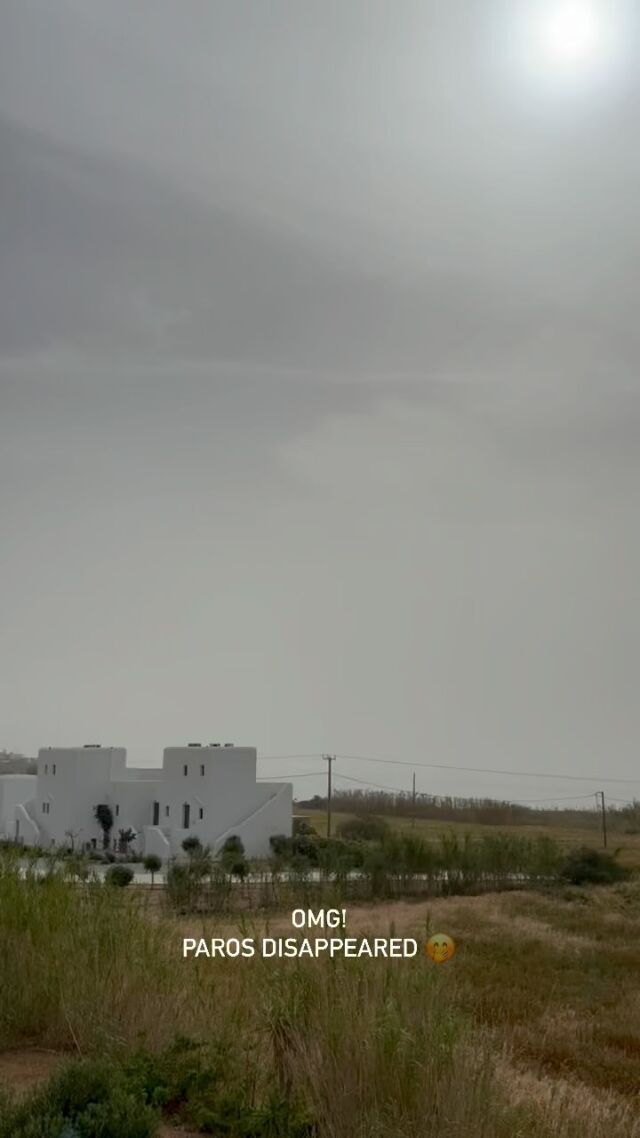 Next time I tell you: we don’t have days in Naxos that you don’t see the blue sky. Days that are cloudy all day. (Like in Belgium 😉)
You can show me this video and prove me wrong!

Even Paros (the other island) disappeared!

#cloudydays #cloudysky #naxos #iousía #naxianpulse #trelonaxiotes #naxosisland #naxostravel #personaldevelopment #retreat #persoonlijkeontwikkeling #growthmindset #mindfulness #gratitude #discoveryourself #creativetherapy #individualretreat #couplesretreats #islandvibe #whereisthesun