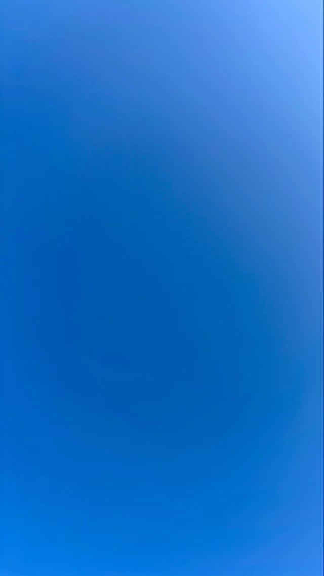 Just a clear blue sky…

Holidaytime!

Out of office installed 
But if you’re interested in a retreat end of summer
Do contact me! 

#iousía #retreats #holidaytime☀️ #discoveryourself #blueskyday