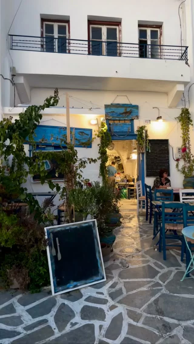 It was nice
Cosy
Pleasant
And delicious 

🙏 @morfes_naxos - Efi
🙏 the theatron of Naxos - Vera

#iousía #retreats #enjoyingfriendship #newrestaurant